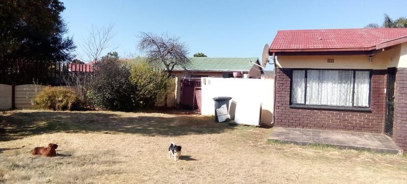 3 Bedroom Property for Sale in Witpoortjie Gauteng