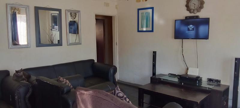3 Bedroom Property for Sale in Witpoortjie Gauteng