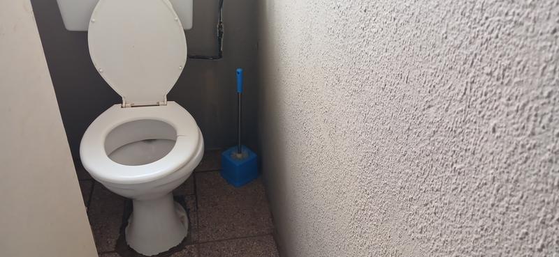 3 Bedroom Property for Sale in Clayville Gauteng