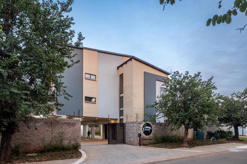 Commercial Property for Sale in Nieuw Muckleneuk Gauteng