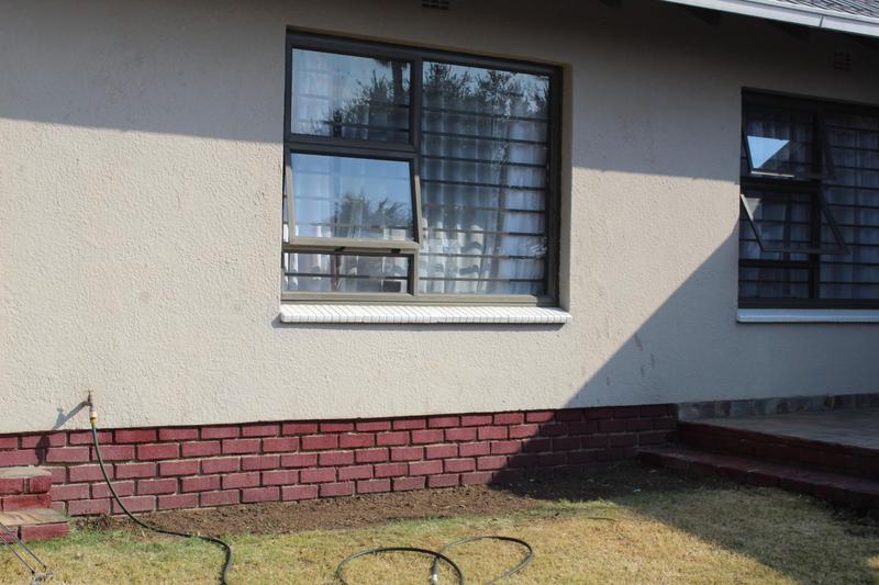 4 Bedroom Property for Sale in Noordwyk Gauteng