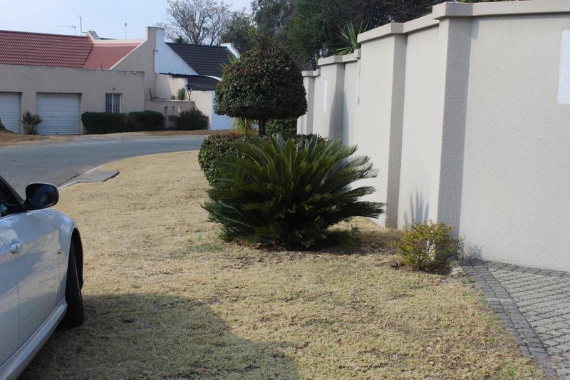 4 Bedroom Property for Sale in Noordwyk Gauteng