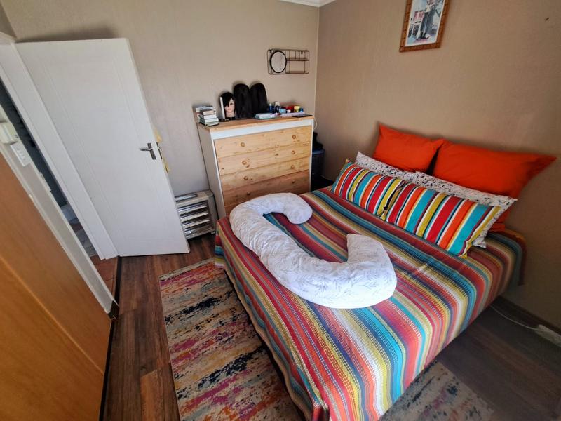 2 Bedroom Property for Sale in Heuweloord Gauteng