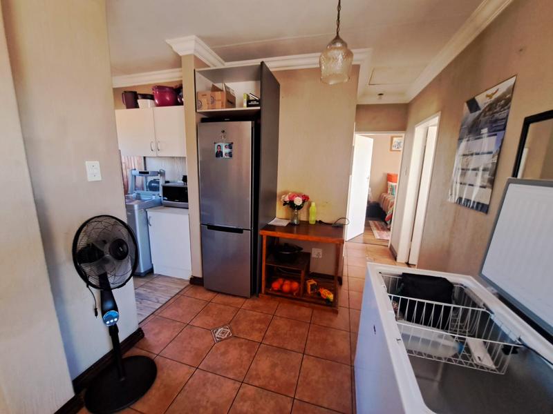 2 Bedroom Property for Sale in Heuweloord Gauteng