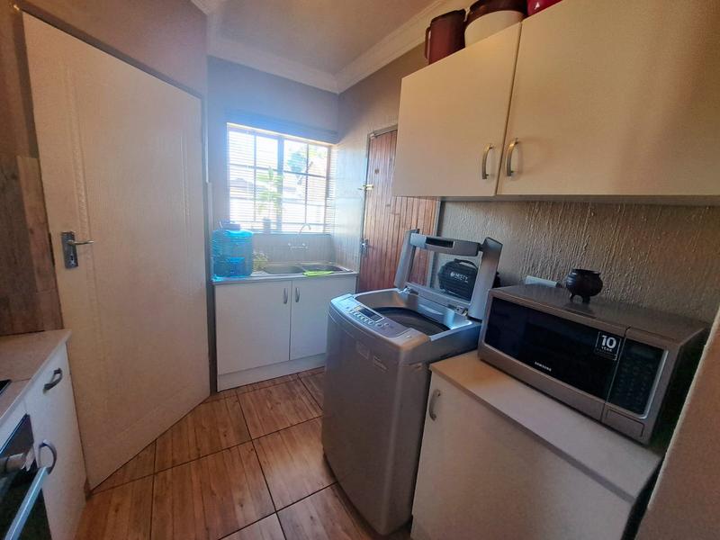 2 Bedroom Property for Sale in Heuweloord Gauteng