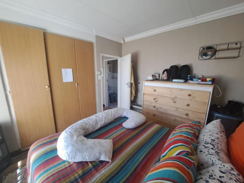 2 Bedroom Property for Sale in Heuweloord Gauteng