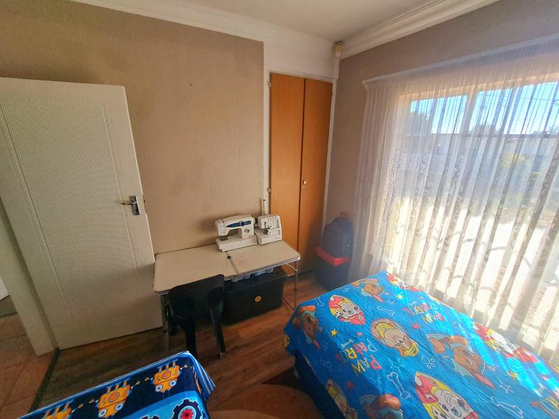 2 Bedroom Property for Sale in Heuweloord Gauteng