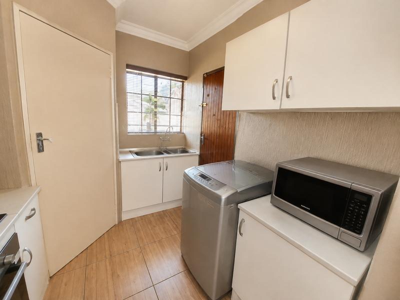 2 Bedroom Property for Sale in Heuweloord Gauteng