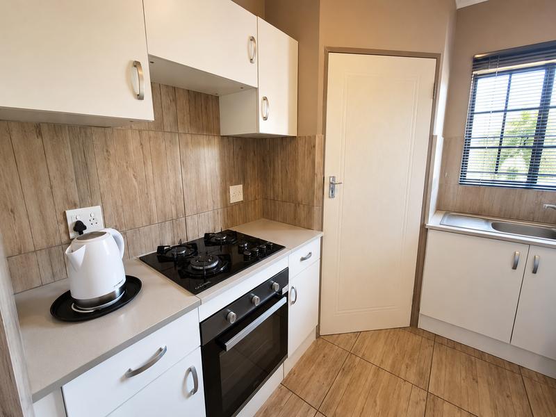 2 Bedroom Property for Sale in Heuweloord Gauteng
