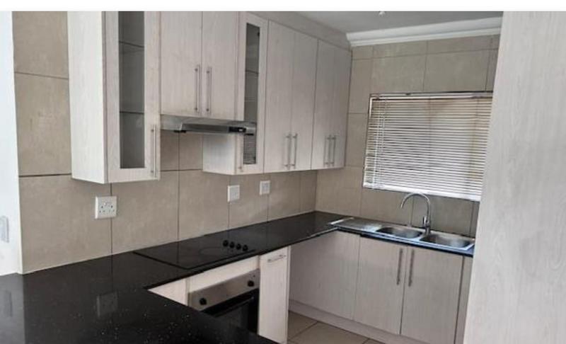 2 Bedroom Property for Sale in Comet Gauteng