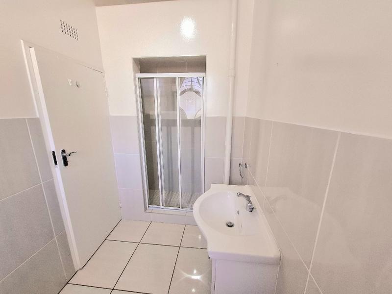 1 Bedroom Property for Sale in Illovo Gauteng