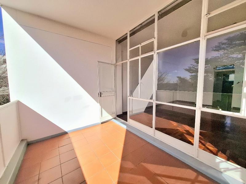 1 Bedroom Property for Sale in Illovo Gauteng