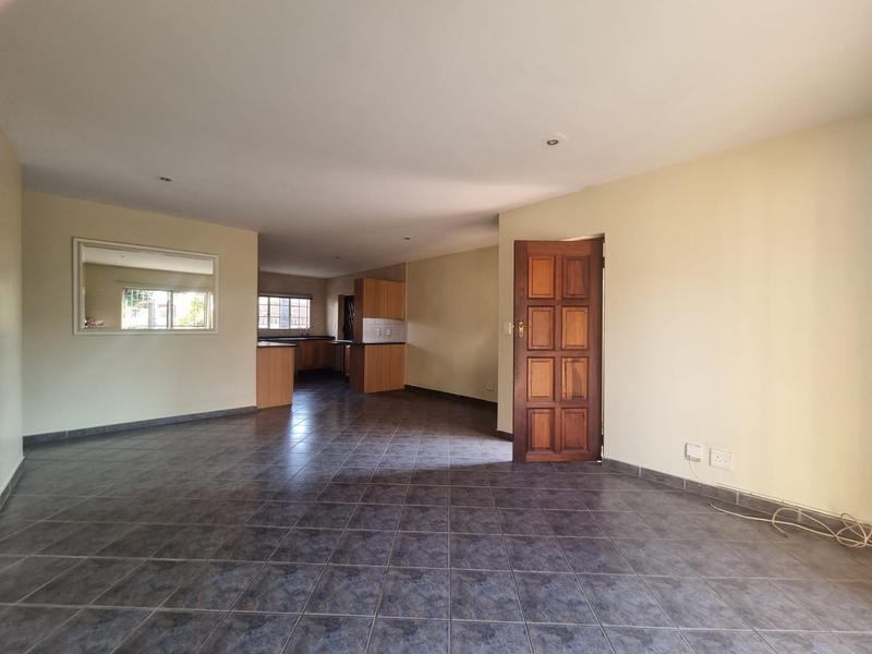 2 Bedroom Property for Sale in Wierdaglen Estate Gauteng