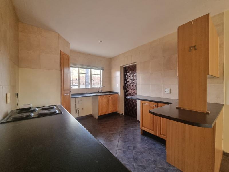 2 Bedroom Property for Sale in Wierdaglen Estate Gauteng