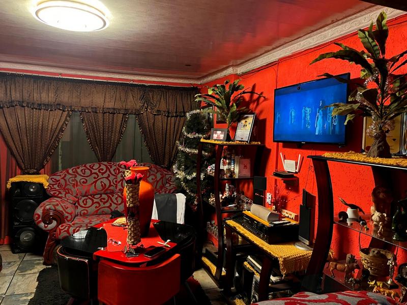 2 Bedroom Property for Sale in Dobsonville Gauteng