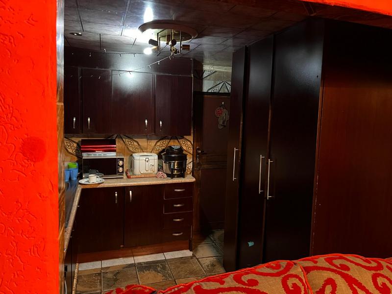 2 Bedroom Property for Sale in Dobsonville Gauteng