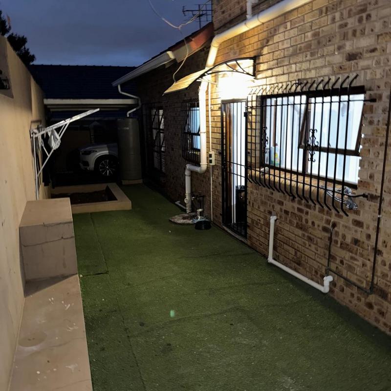 3 Bedroom Property for Sale in East Town Gauteng