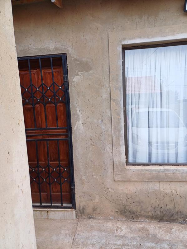To Let 1 Bedroom Property for Rent in Protea Glen Gauteng