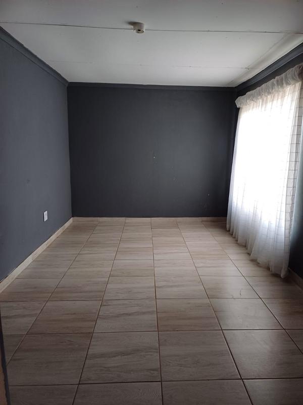To Let 1 Bedroom Property for Rent in Protea Glen Gauteng