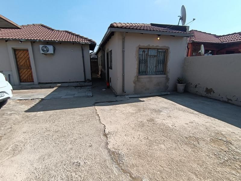 4 Bedroom Property for Sale in Birch Acres Gauteng
