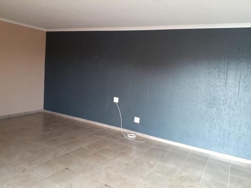 3 Bedroom Property for Sale in Protea Glen Gauteng