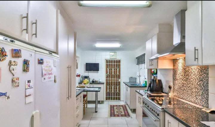 4 Bedroom Property for Sale in Randhart Gauteng