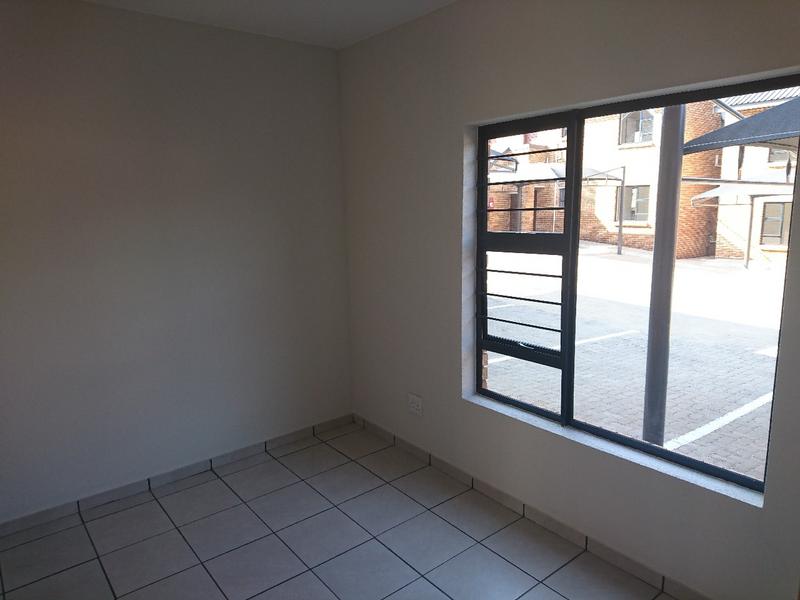To Let 2 Bedroom Property for Rent in Germiston Central Gauteng