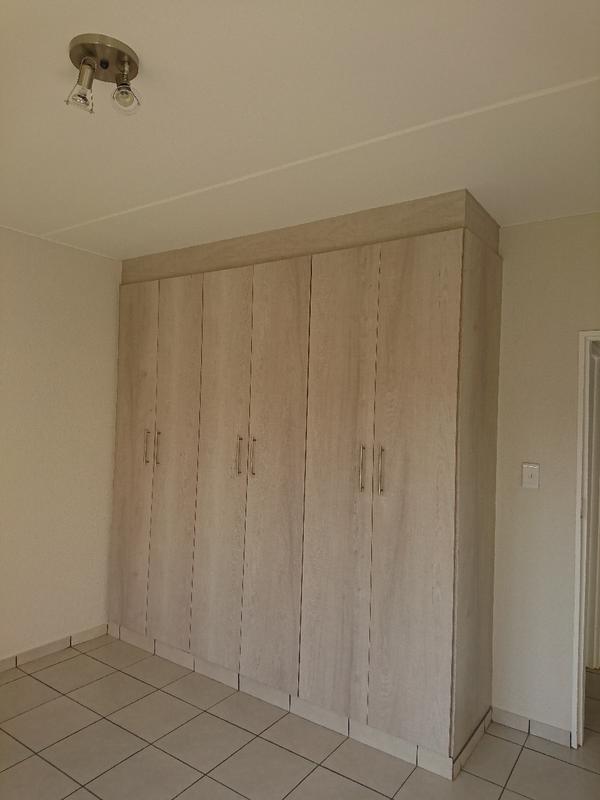 To Let 2 Bedroom Property for Rent in Germiston Central Gauteng