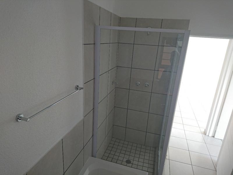 To Let 2 Bedroom Property for Rent in Germiston Central Gauteng