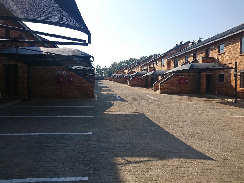 To Let 2 Bedroom Property for Rent in Germiston Central Gauteng