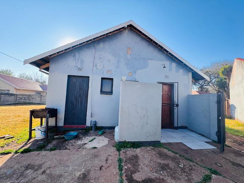 3 Bedroom Property for Sale in Krugersrus Gauteng