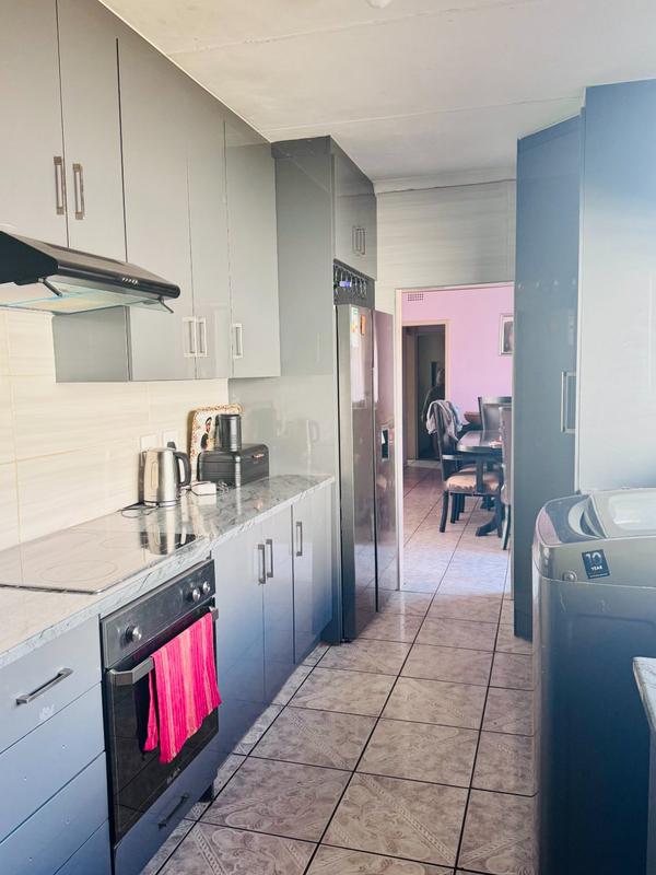 3 Bedroom Property for Sale in Krugersrus Gauteng