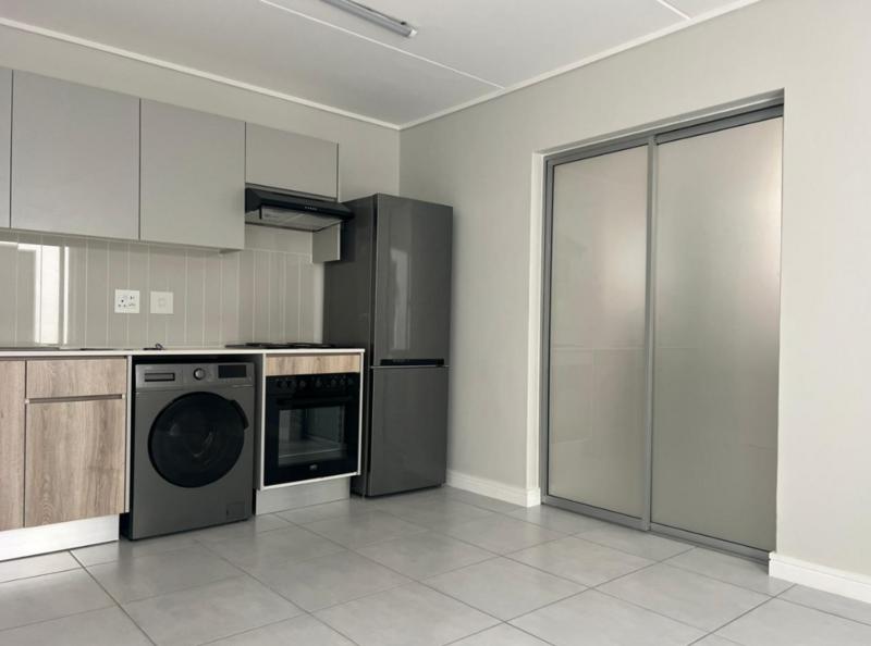 To Let 1 Bedroom Property for Rent in Mooikloof Gauteng