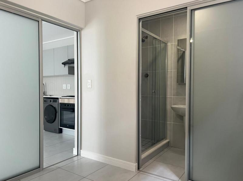To Let 1 Bedroom Property for Rent in Mooikloof Gauteng