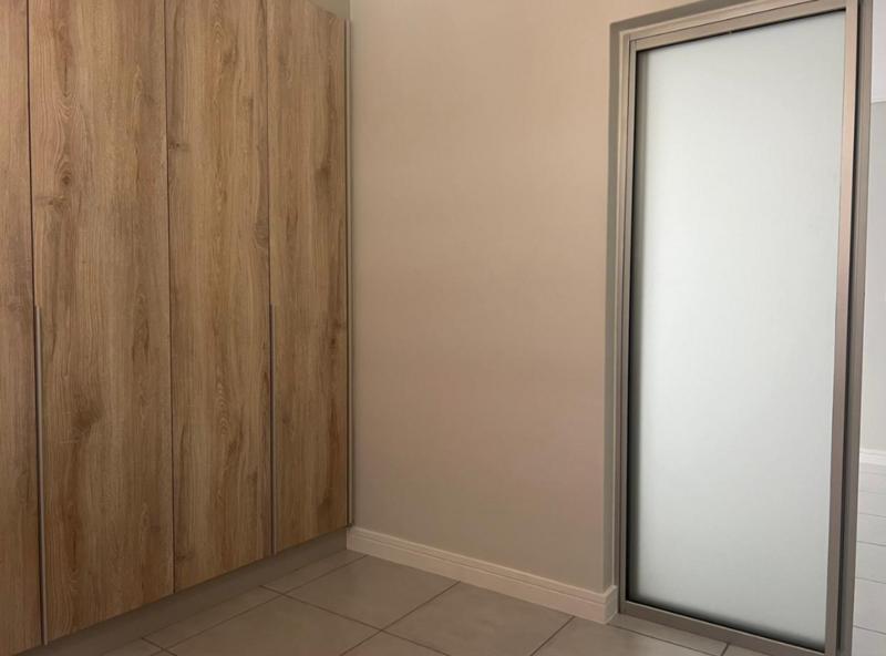 To Let 1 Bedroom Property for Rent in Mooikloof Gauteng