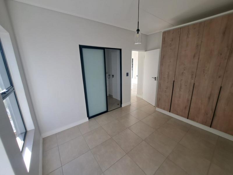 To Let 2 Bedroom Property for Rent in Mooikloof Gauteng