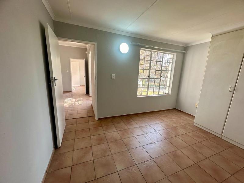 To Let 1 Bedroom Property for Rent in Chartwell Gauteng