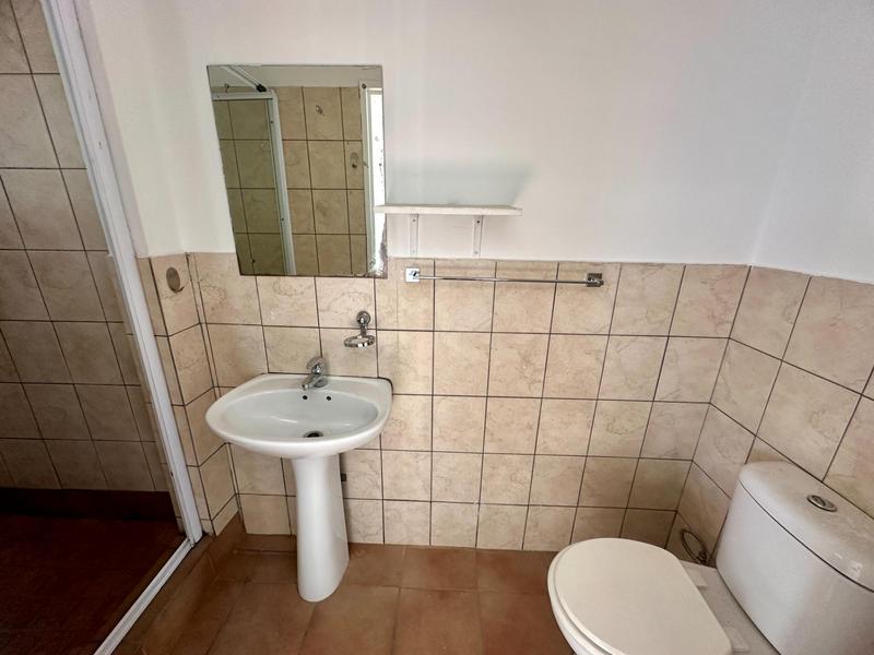 To Let 1 Bedroom Property for Rent in Chartwell Gauteng