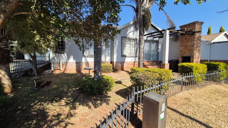 3 Bedroom Property for Sale in Amandasig Gauteng