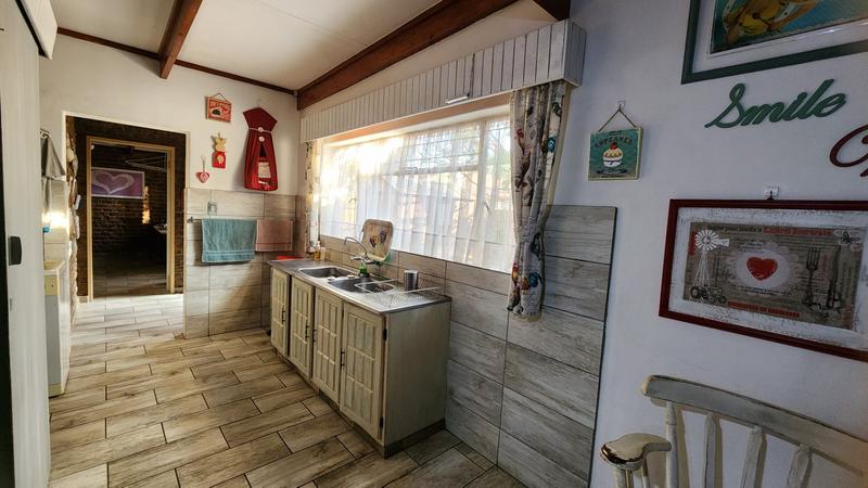 4 Bedroom Property for Sale in Karenpark Gauteng