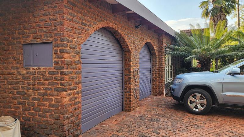 4 Bedroom Property for Sale in Karenpark Gauteng