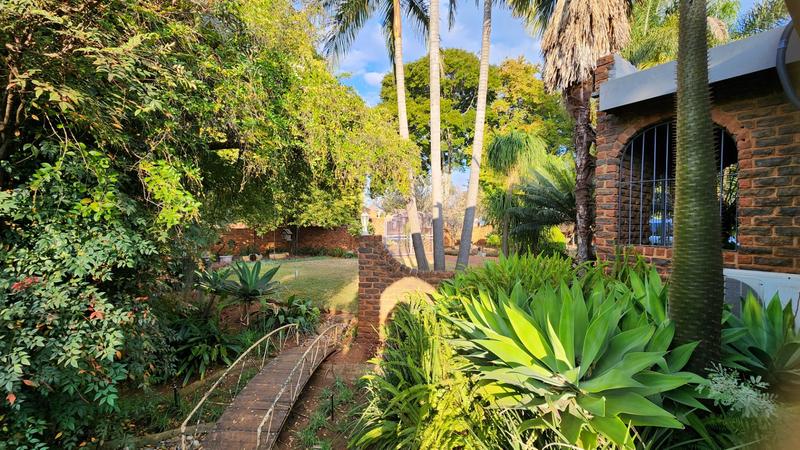 4 Bedroom Property for Sale in Karenpark Gauteng