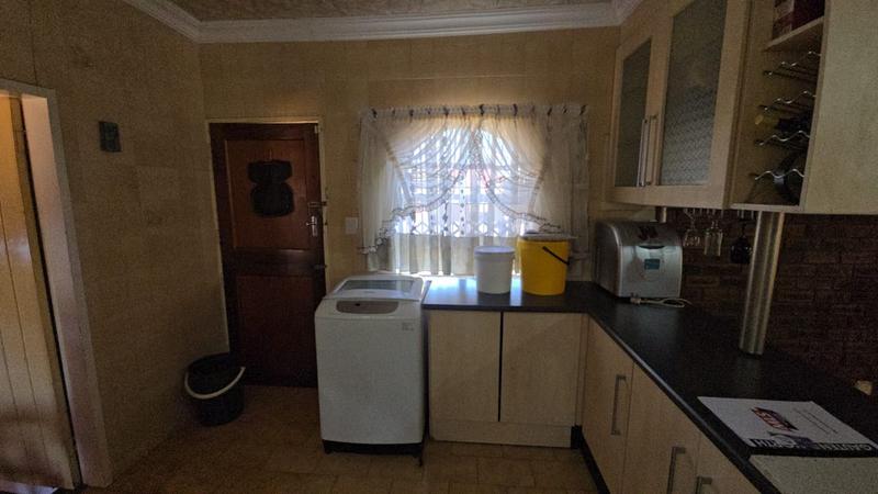 4 Bedroom Property for Sale in The Orchards Gauteng
