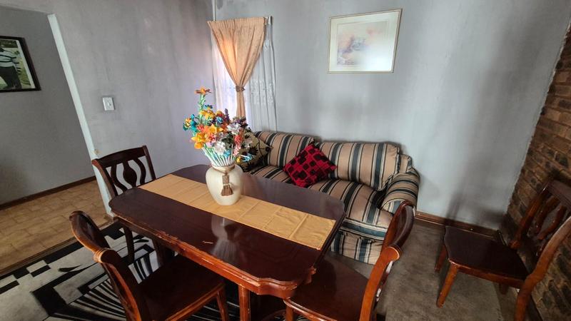 4 Bedroom Property for Sale in The Orchards Gauteng