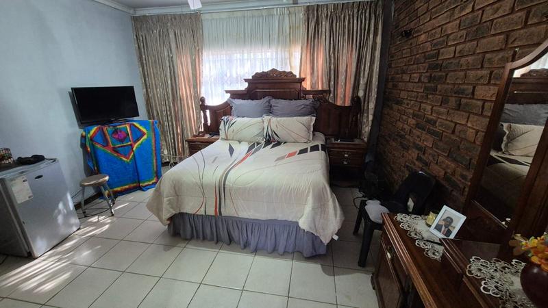 4 Bedroom Property for Sale in The Orchards Gauteng