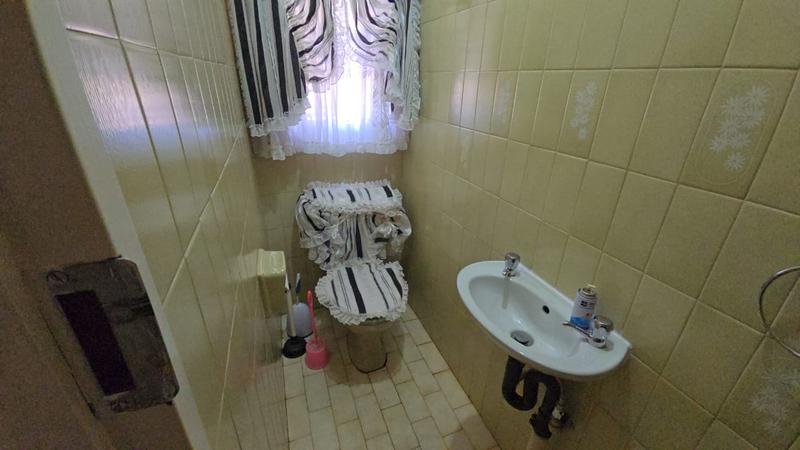 4 Bedroom Property for Sale in The Orchards Gauteng