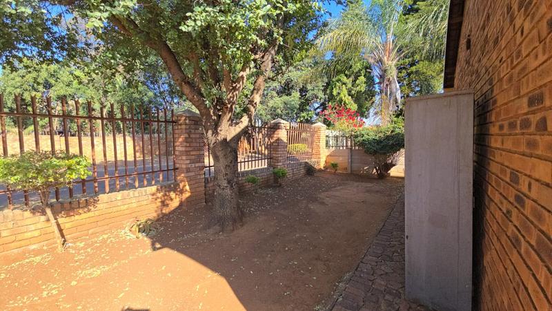 4 Bedroom Property for Sale in The Orchards Gauteng