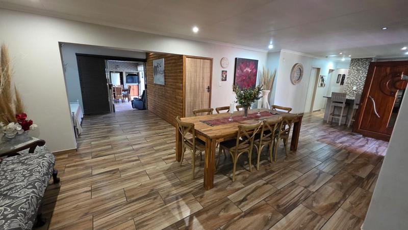 5 Bedroom Property for Sale in Doornpoort Gauteng
