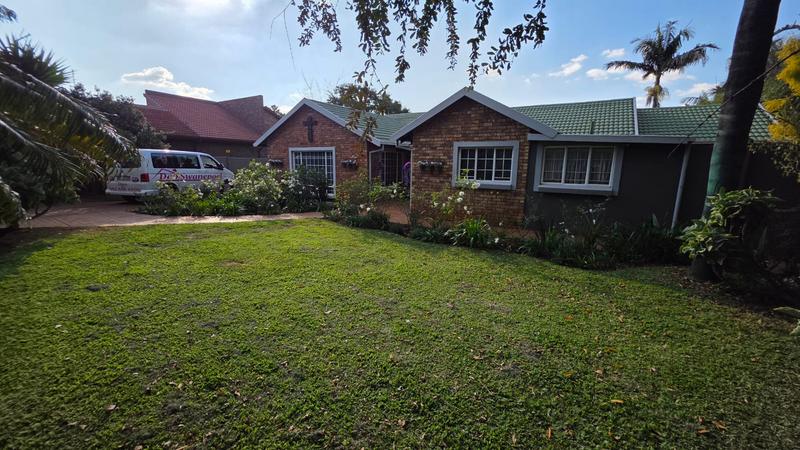 5 Bedroom Property for Sale in Doornpoort Gauteng