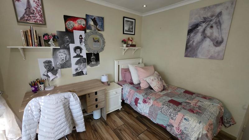 5 Bedroom Property for Sale in Doornpoort Gauteng